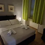 Flat 381 Napoli